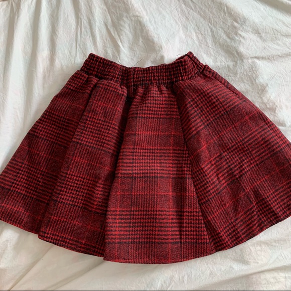 DARK ACADEMIA PLAID SKIRT - Picture 4 of 6